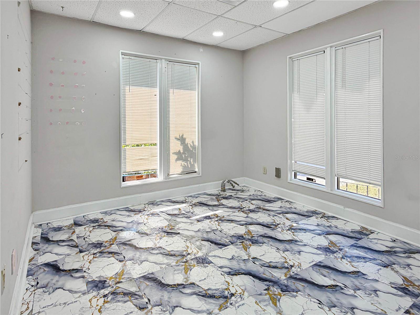 4131 University Boulevard South, Jacksonville, FL 32216