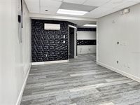 4131 University Boulevard South, Jacksonville, FL 32216