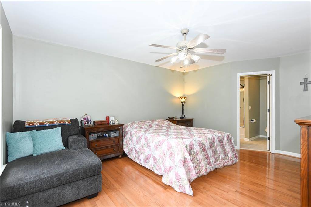 593 Dynasty Drive, Asheboro, NC 27205