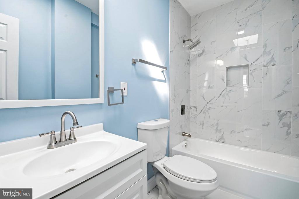 2609 East Madison Street, Baltimore, MD 21205