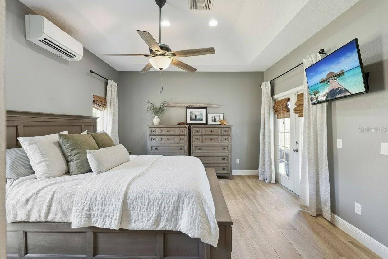 16805 Beauclaire Court, Tavares, FL 32778