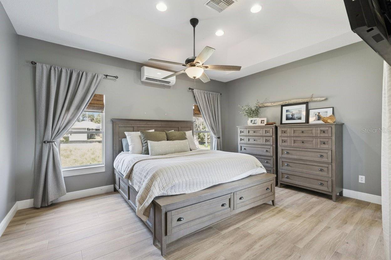 16805 Beauclaire Court, Tavares, FL 32778