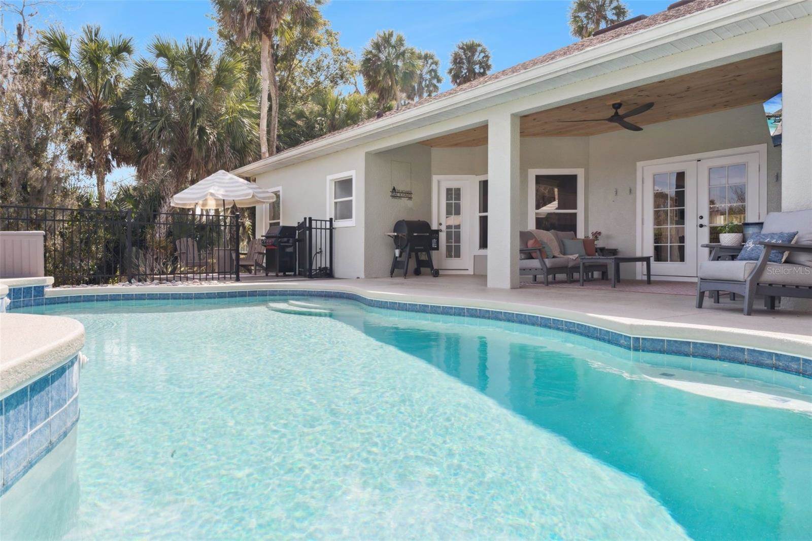 16805 Beauclaire Court, Tavares, FL 32778