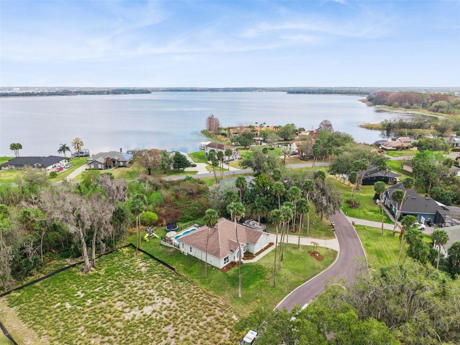 16805 Beauclaire Court, Tavares, FL 32778