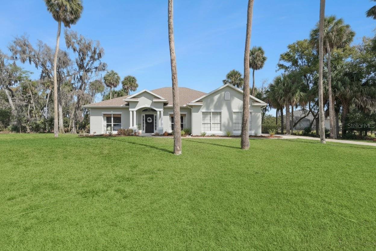 16805 Beauclaire Court, Tavares, FL 32778