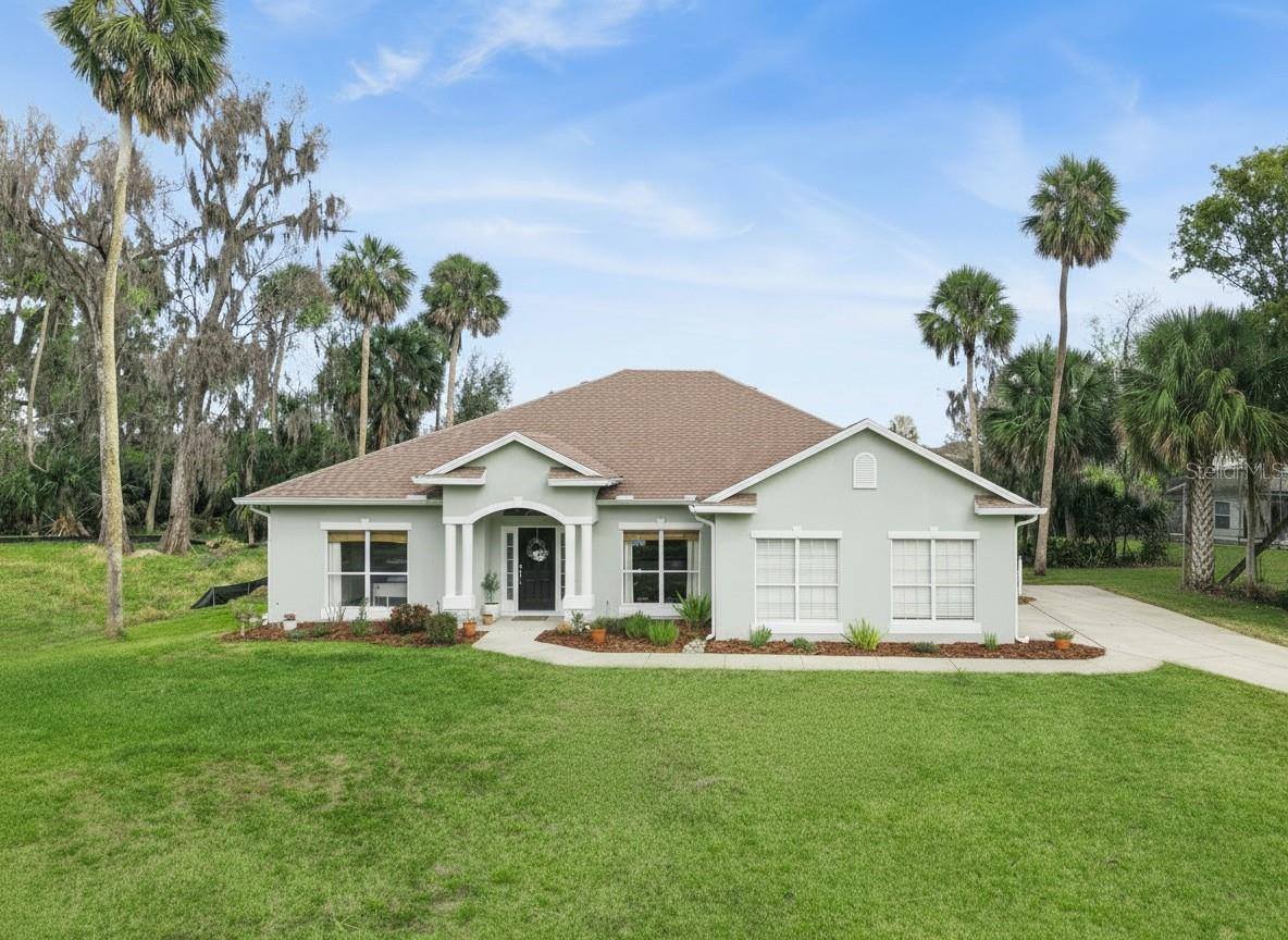 16805 Beauclaire Court, Tavares, FL 32778