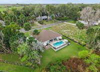16805 Beauclaire Court, Tavares, FL 32778