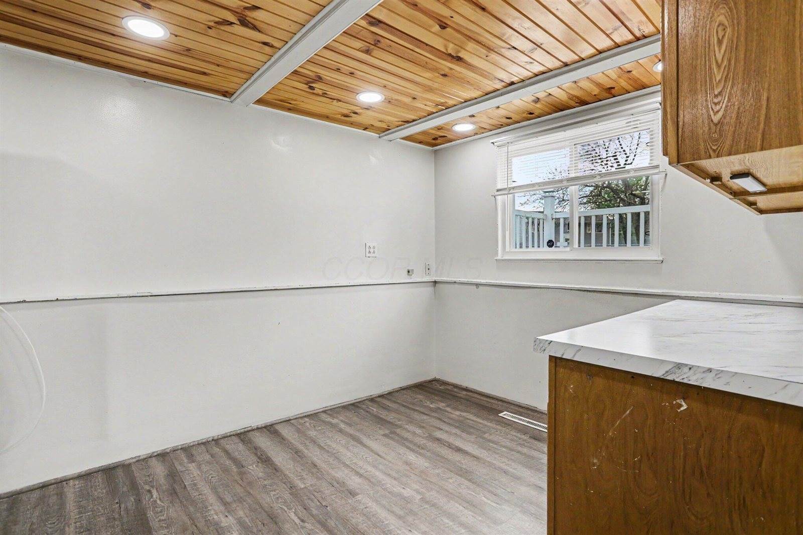 3114 Fairwood Avenue, Columbus, OH 43207