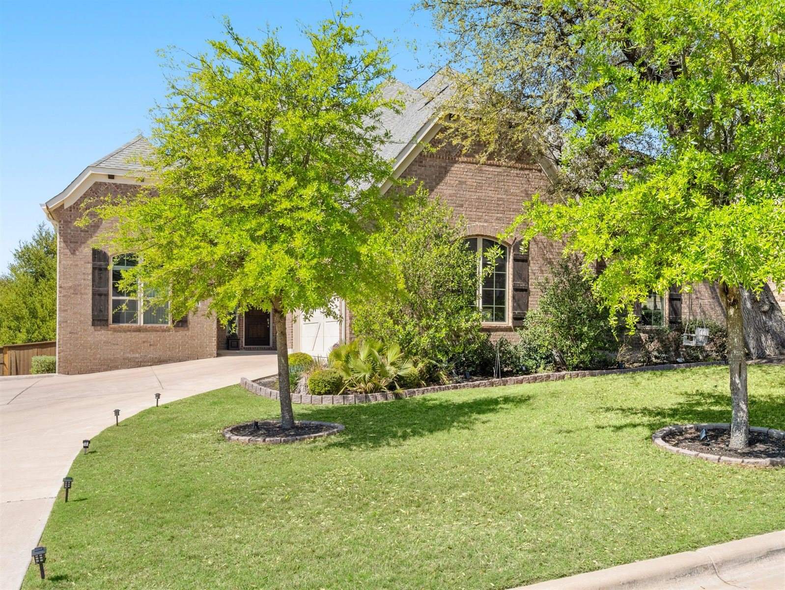 5304 Via Besso Dr, Bee Cave, TX 78738
