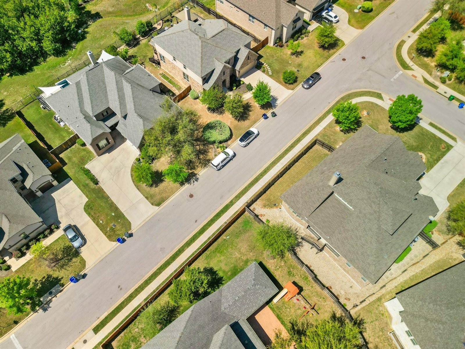 5304 Via Besso Dr, Bee Cave, TX 78738