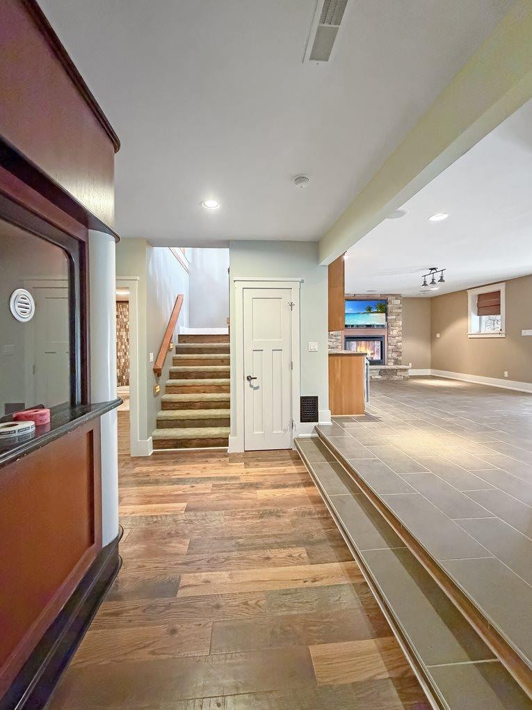 1121 Lawn Place, Freeport, IL 61032