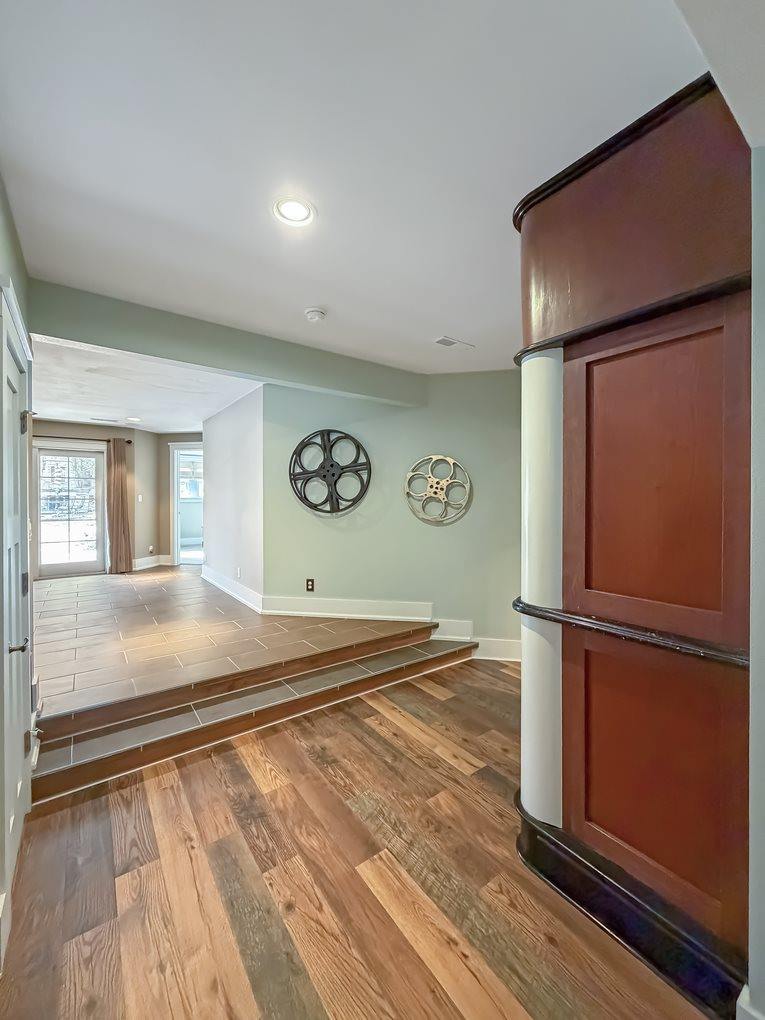 1121 Lawn Place, Freeport, IL 61032