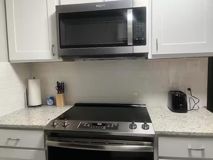 2205 NW Crosby Ave, Lawton, OK 73507