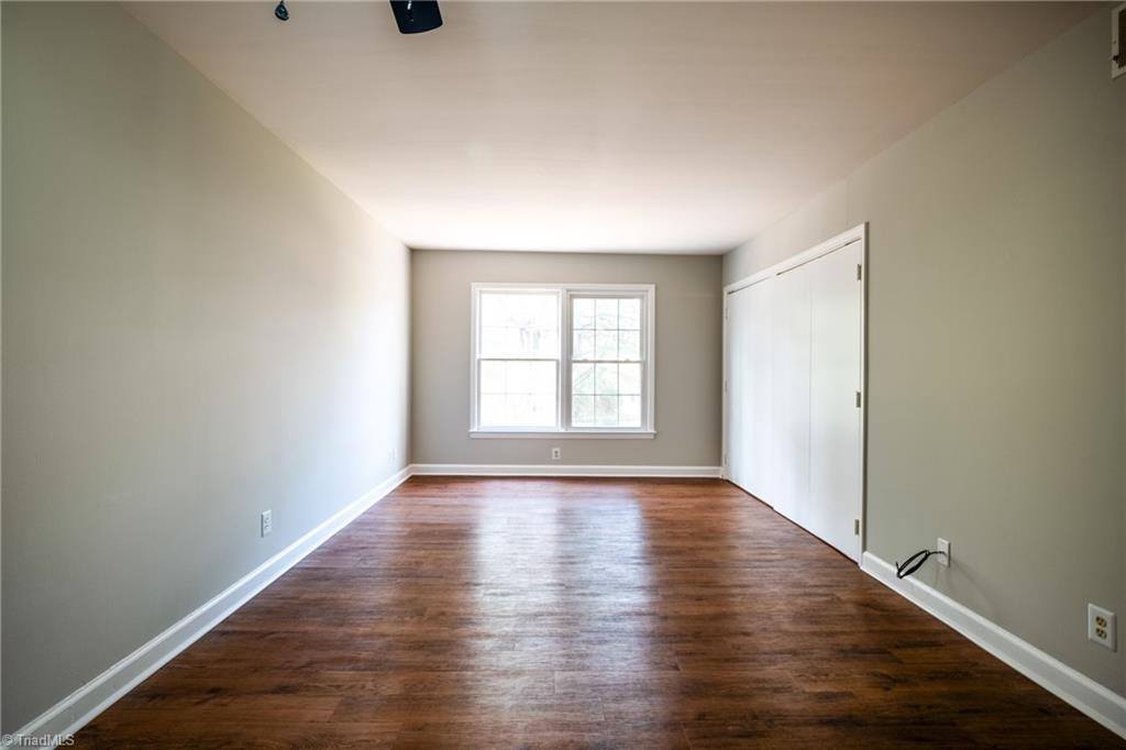 2890 Carriage Drive, Winston-Salem, NC 27106