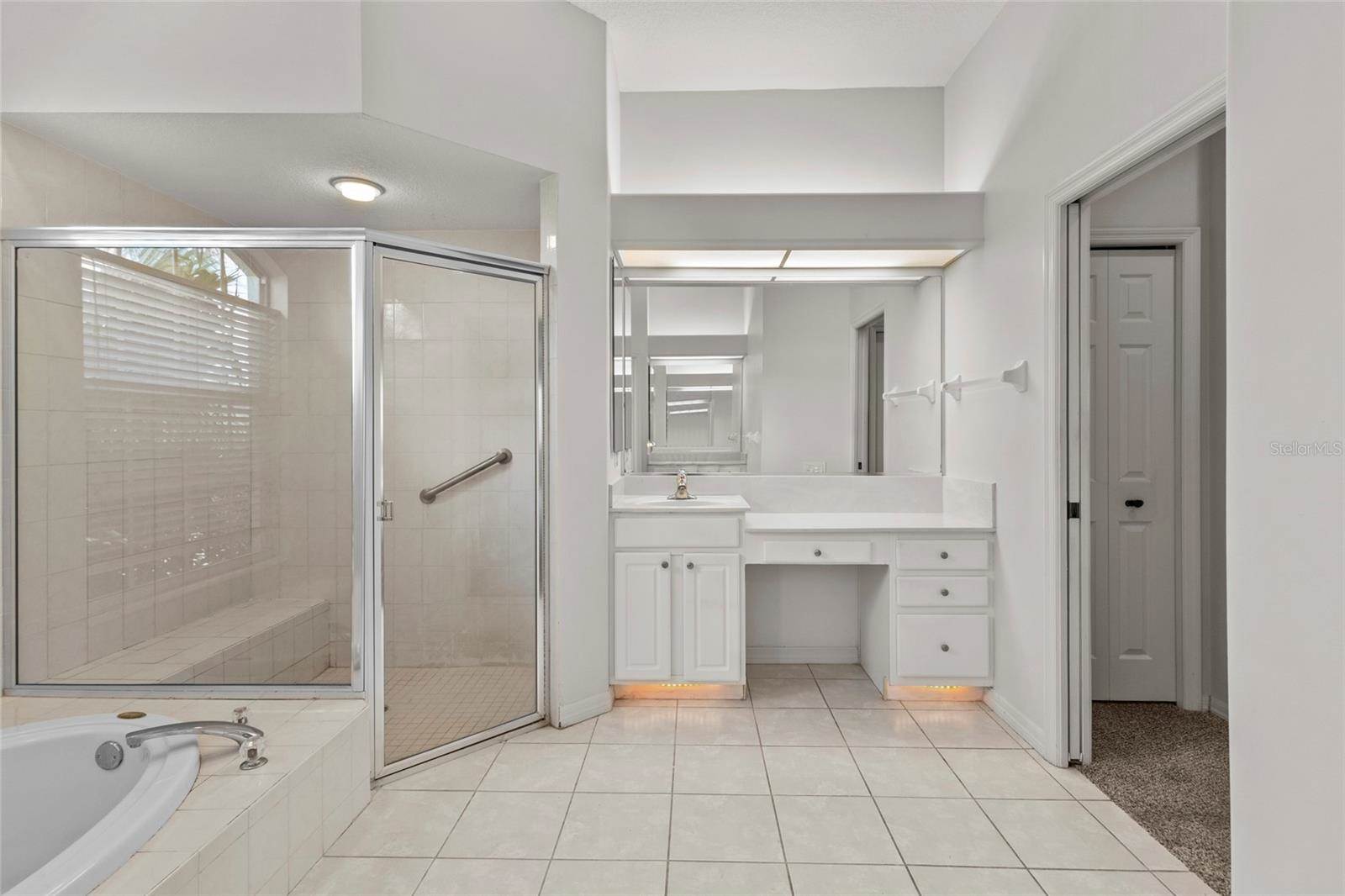 600 Cockatoo Circle, Venice, FL 34285