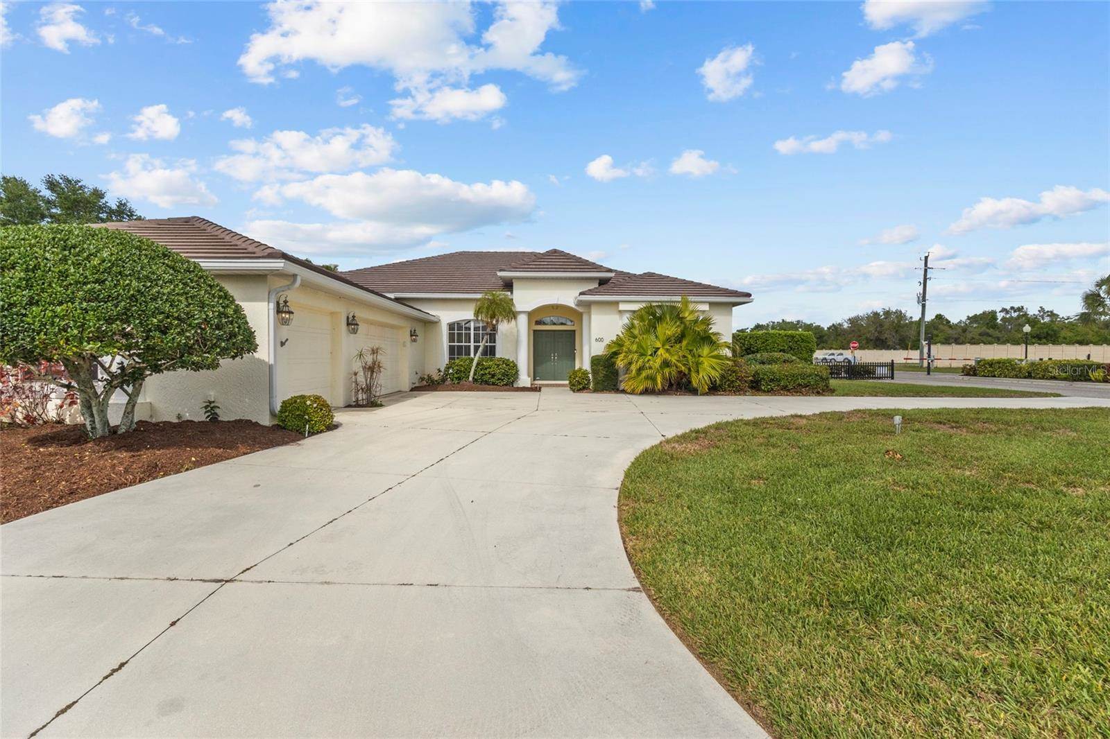 600 Cockatoo Circle, Venice, FL 34285