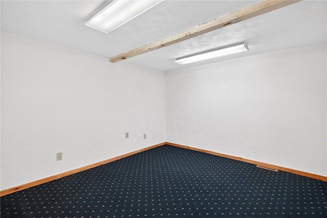 210 East 5th Ave, Tarentum, PA 15084