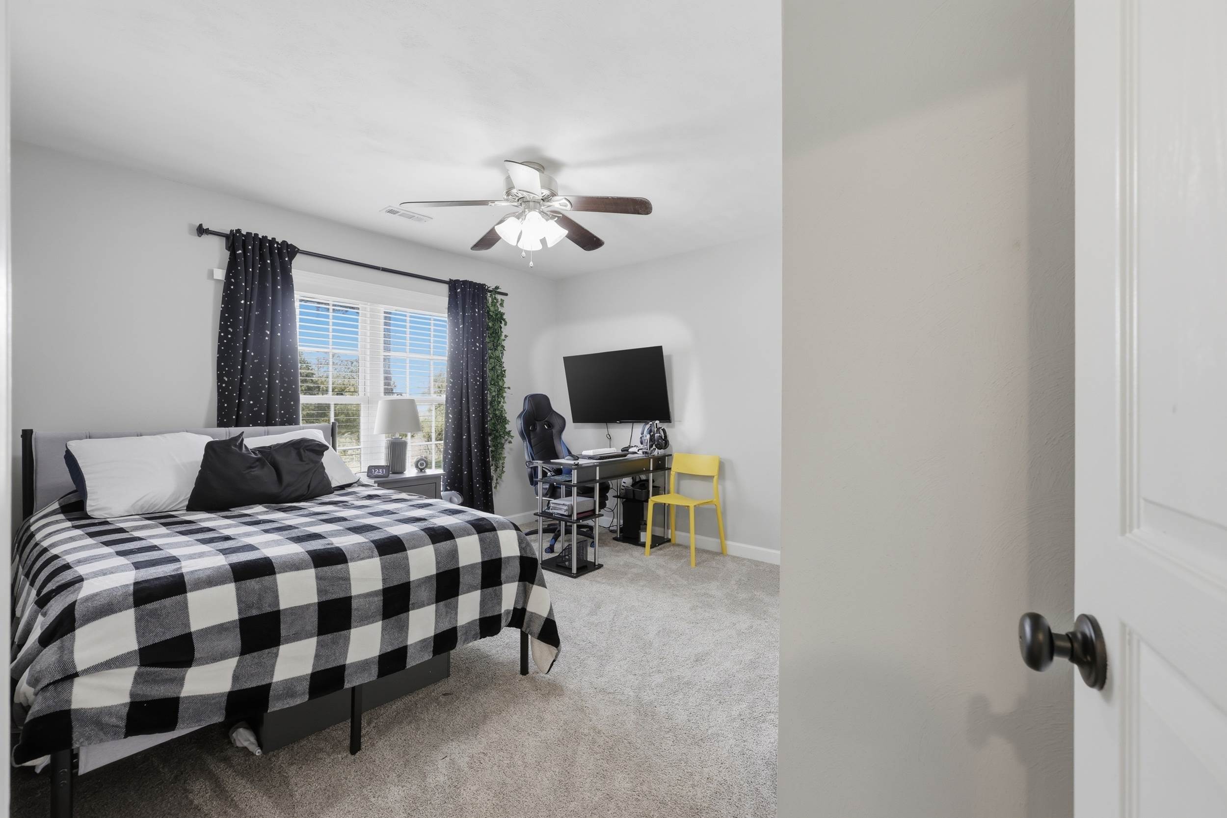 715 Wentworth Drive, Chesapeake, VA 23322