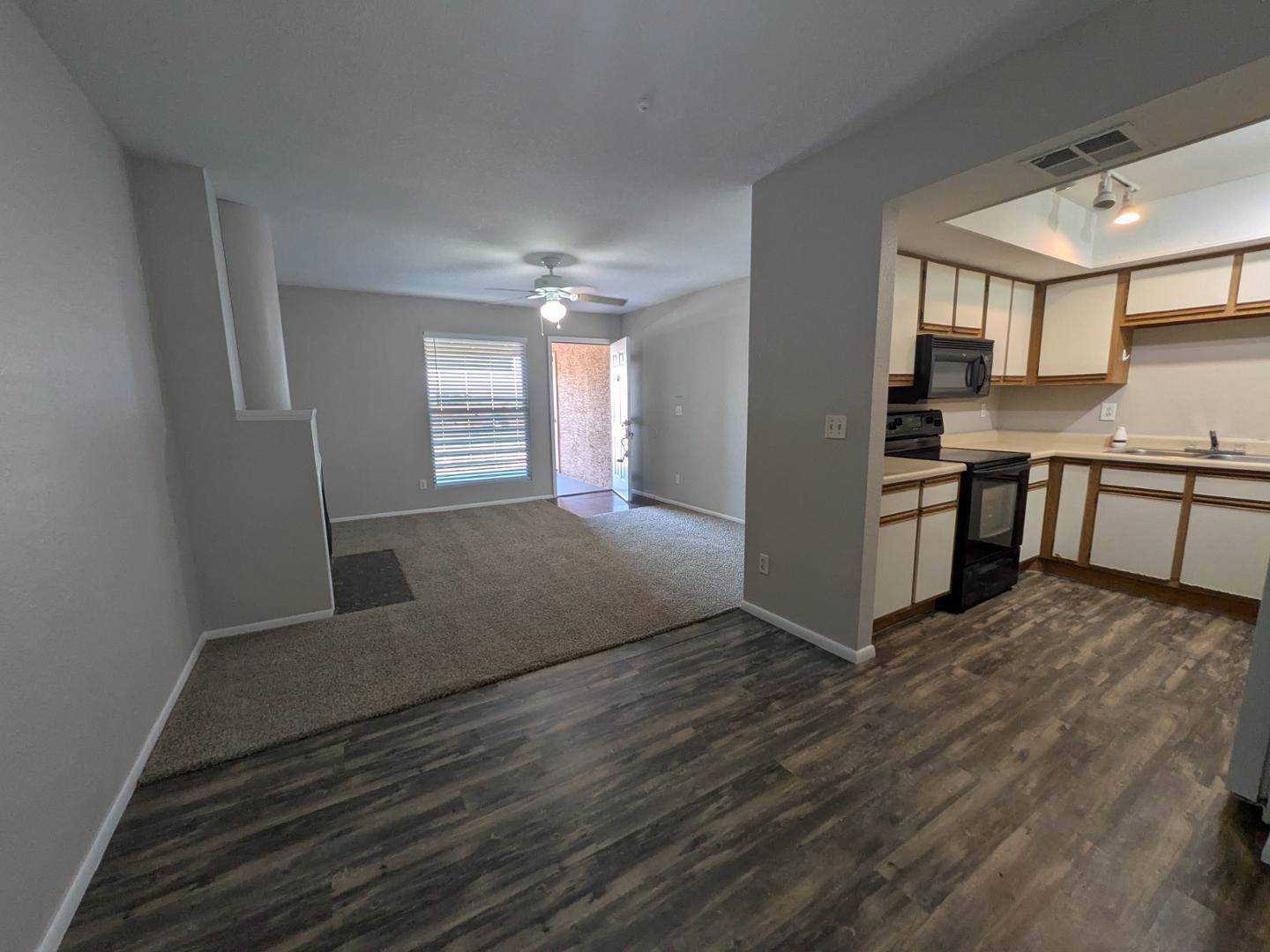 1340 North Recker Road, #335, Mesa, AZ 85205