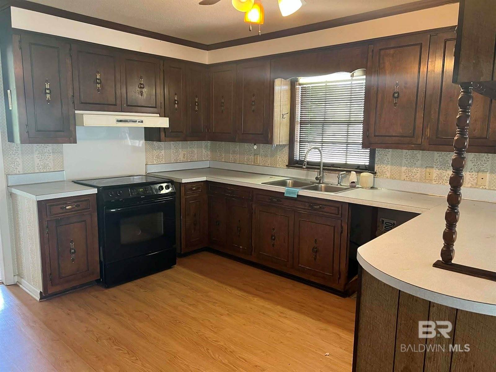 201 Young Street, Brewton, AL 36426