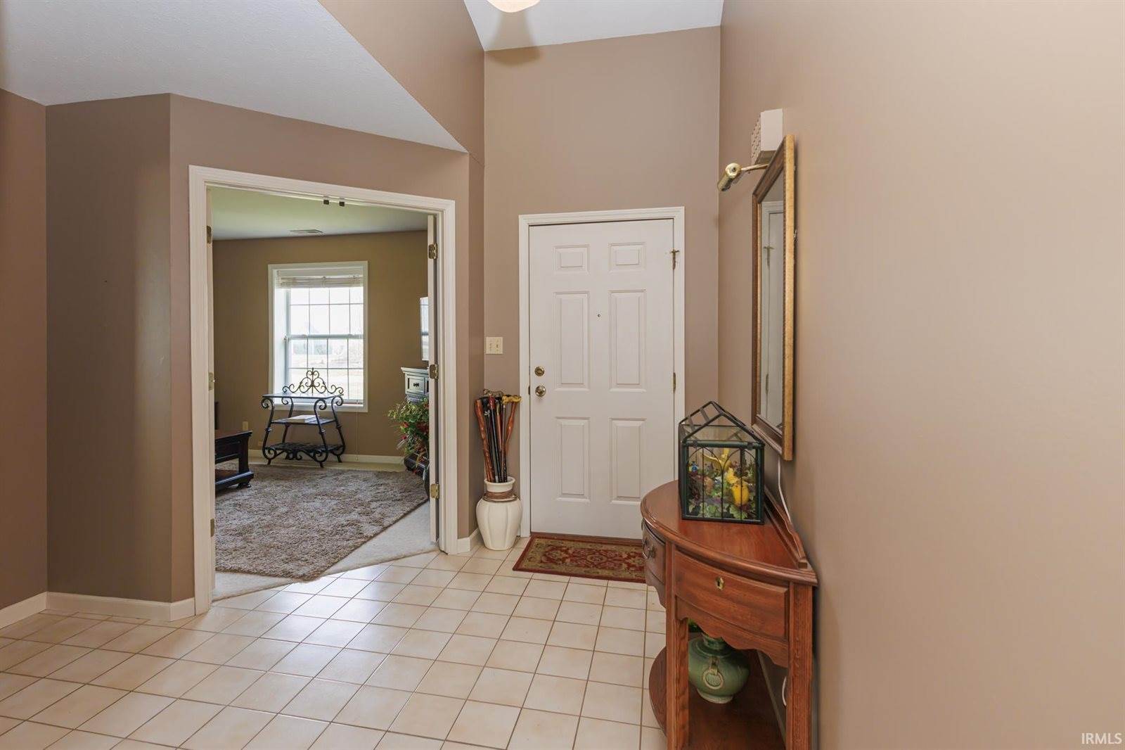 3911 N Lakeside Drive, Muncie, IN 47304