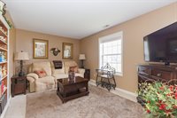 3911 N Lakeside Drive, Muncie, IN 47304