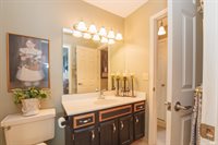 3911 N Lakeside Drive, Muncie, IN 47304