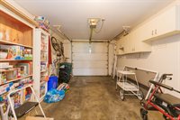 3911 N Lakeside Drive, Muncie, IN 47304