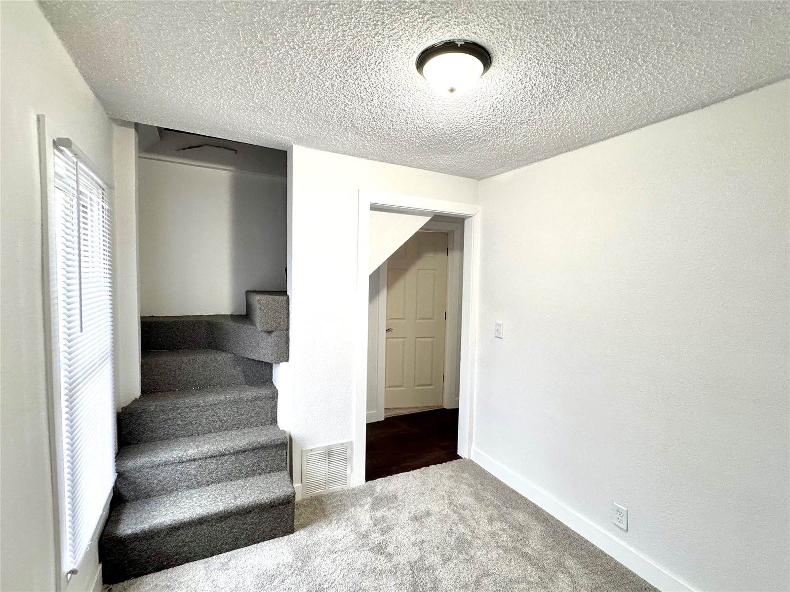 1609 12th Street, Des Moines, IA 50314