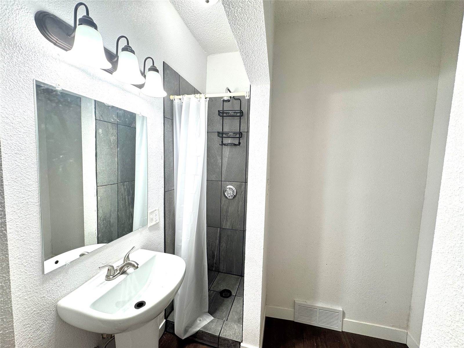 1609 12th Street, Des Moines, IA 50314