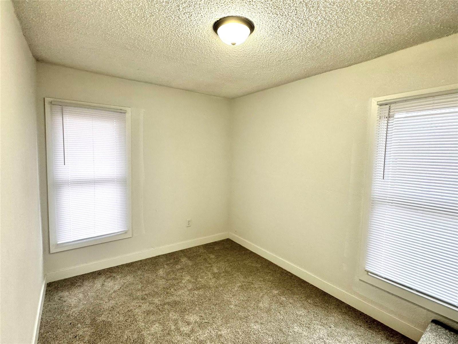 1609 12th Street, Des Moines, IA 50314