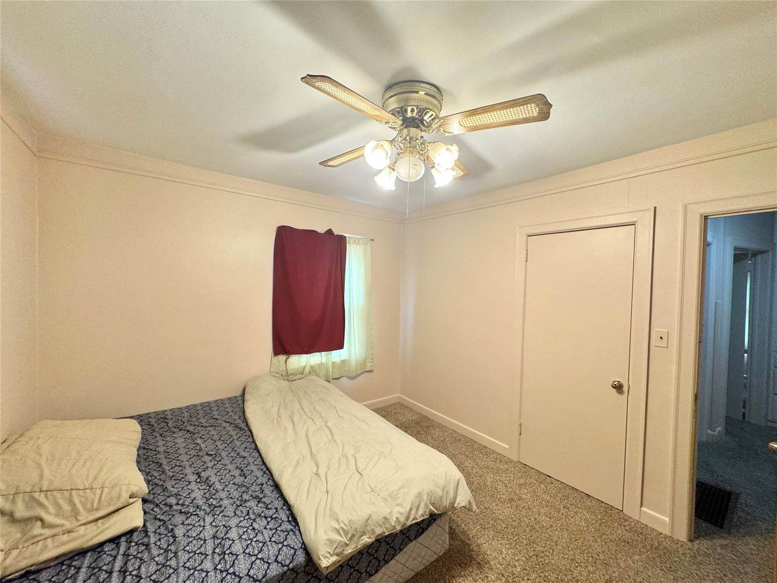 1125 Euclid Avenue, Des Moines, IA 50313