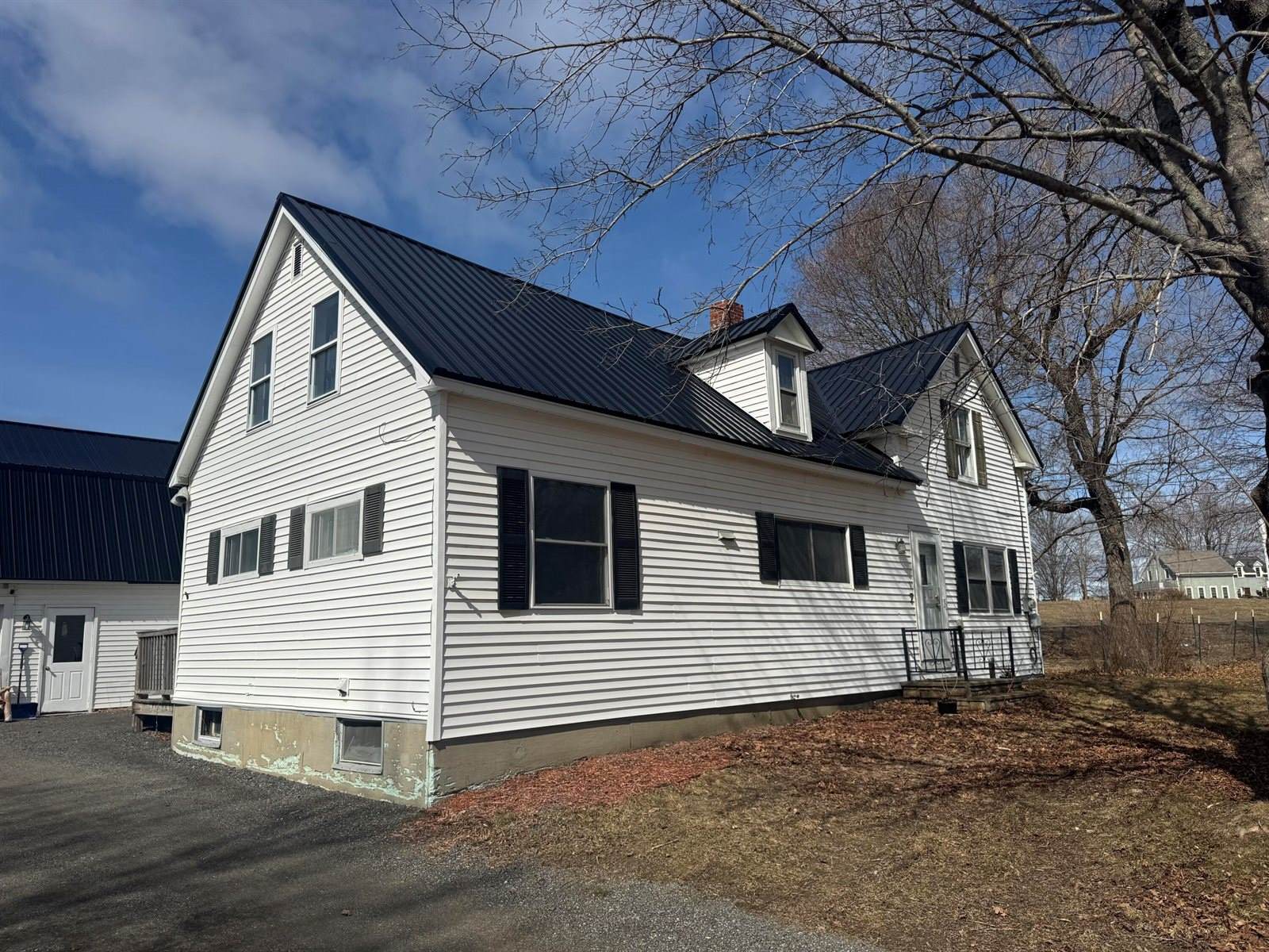 7 Wing Road, Levant, ME 04456