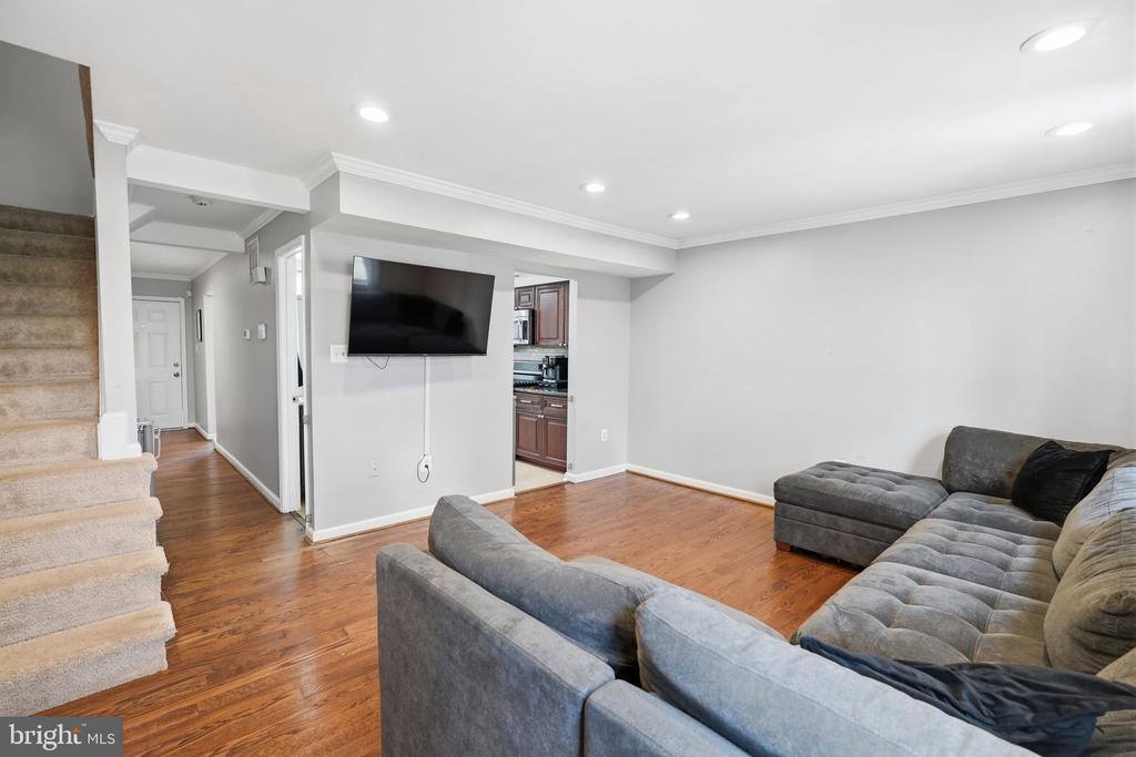 14835 Emberdale Drive, Woodbridge, VA 22193
