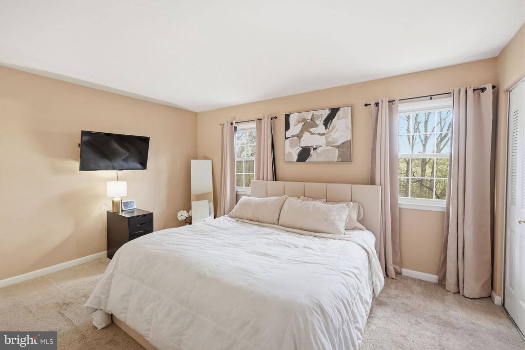 14835 Emberdale Drive, Woodbridge, VA 22193