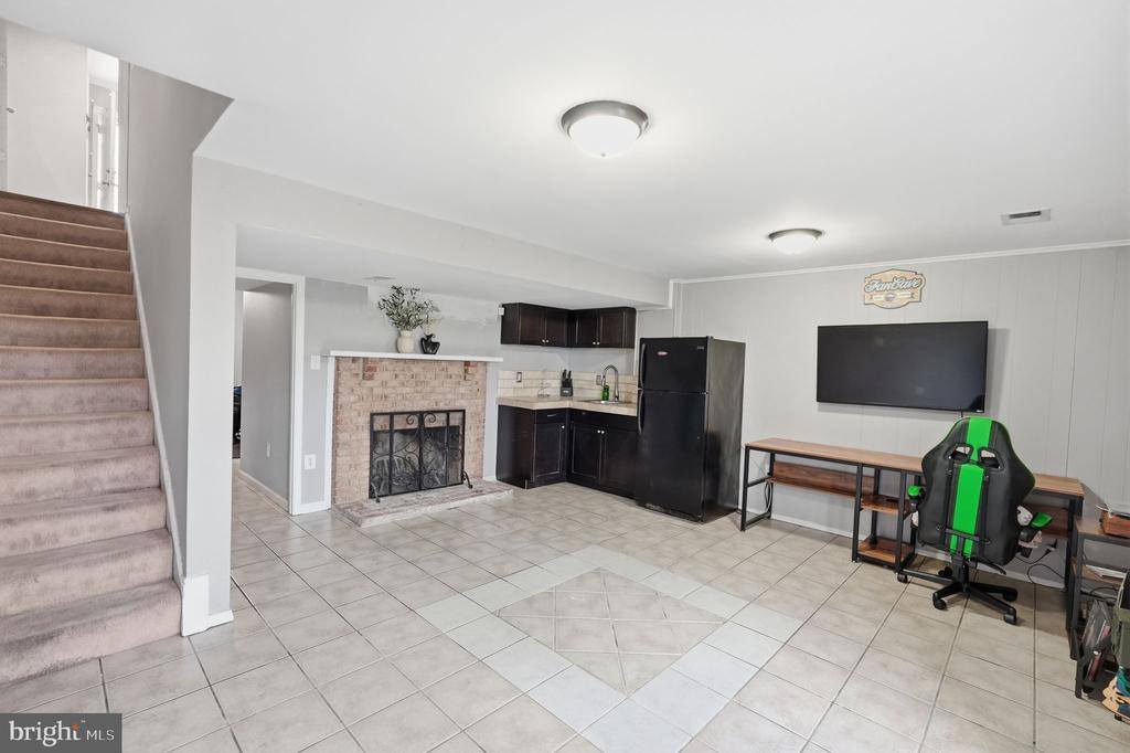14835 Emberdale Drive, Woodbridge, VA 22193