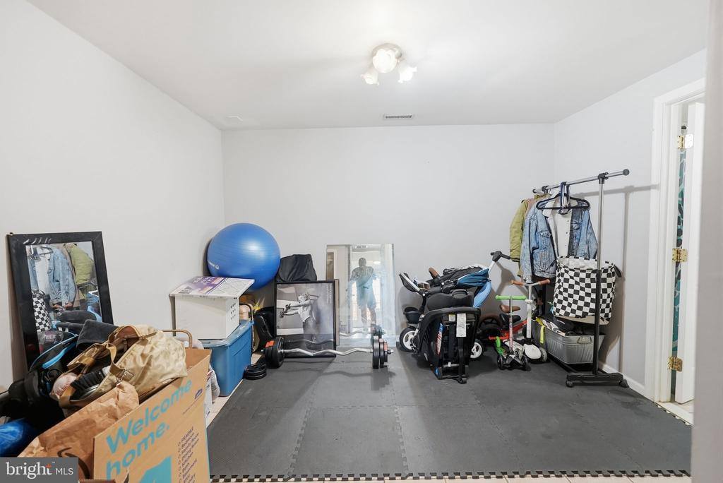 14835 Emberdale Drive, Woodbridge, VA 22193
