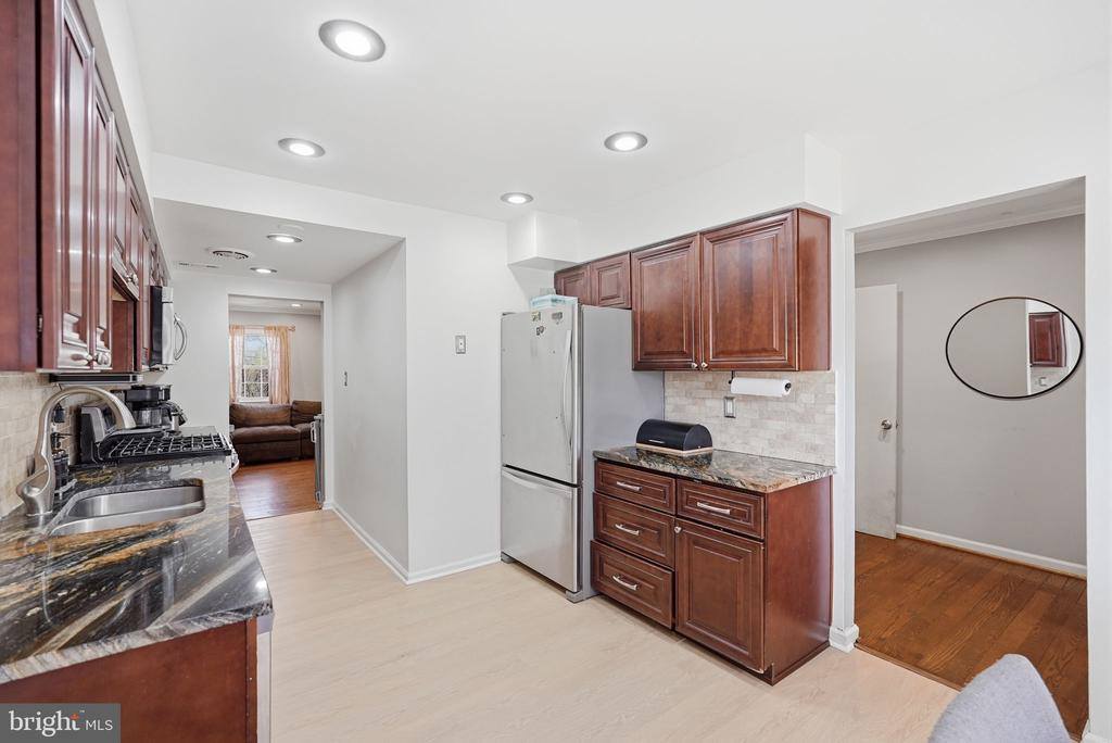 14835 Emberdale Drive, Woodbridge, VA 22193
