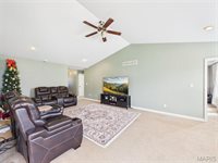 146 Kale Court, Saint Robert, MO 65584
