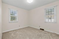 10530 West 59th Terrace, Shawnee, KS 66203
