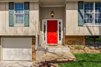 10530 West 59th Terrace, Shawnee, KS 66203