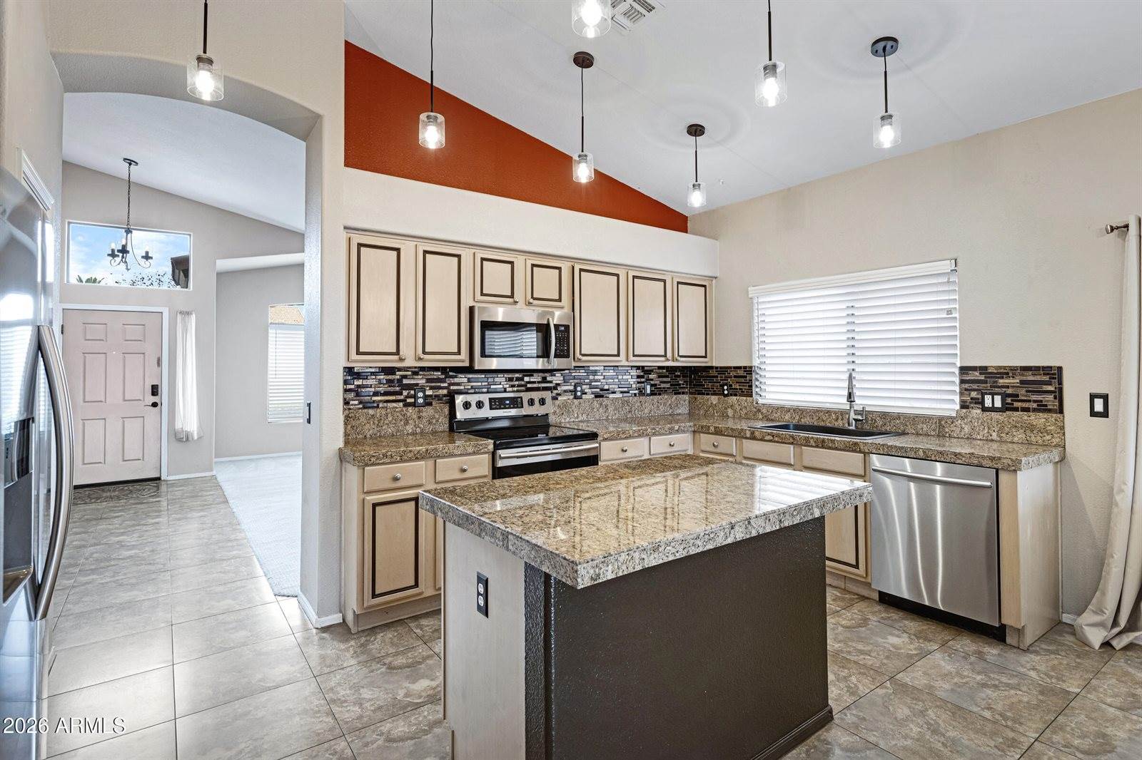 1511 East Black Diamond Drive, Gilbert, AZ 85296