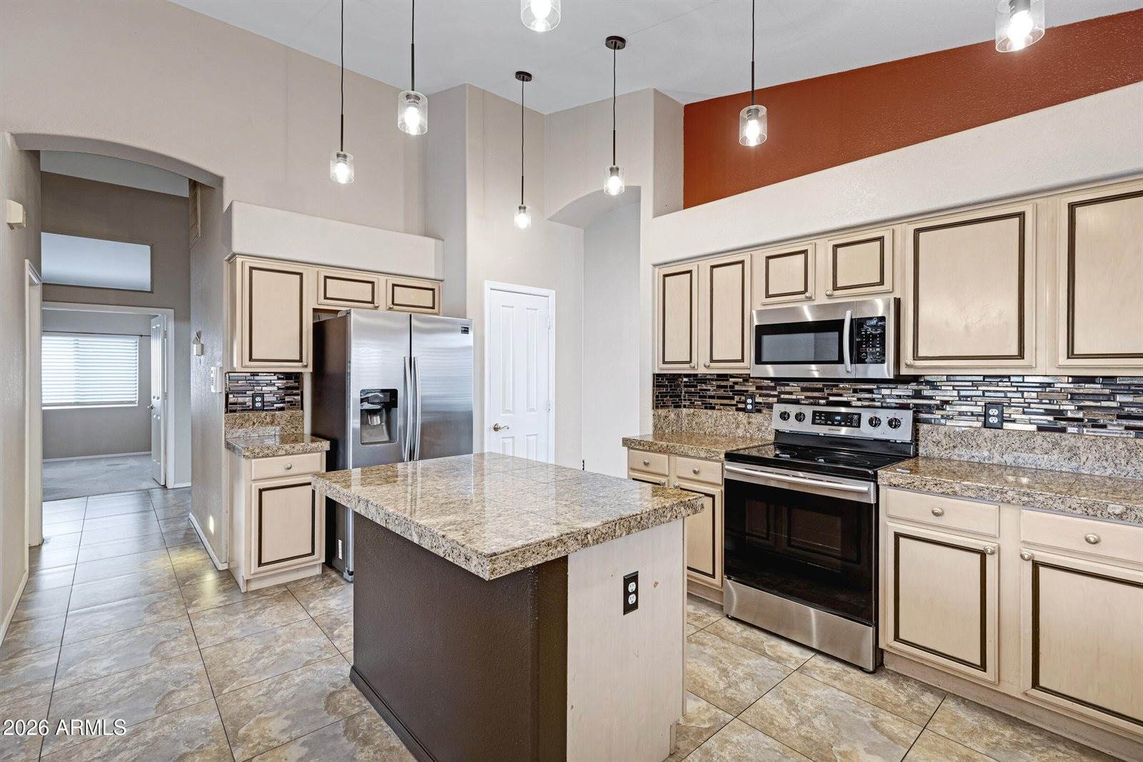 1511 East Black Diamond Drive, Gilbert, AZ 85296