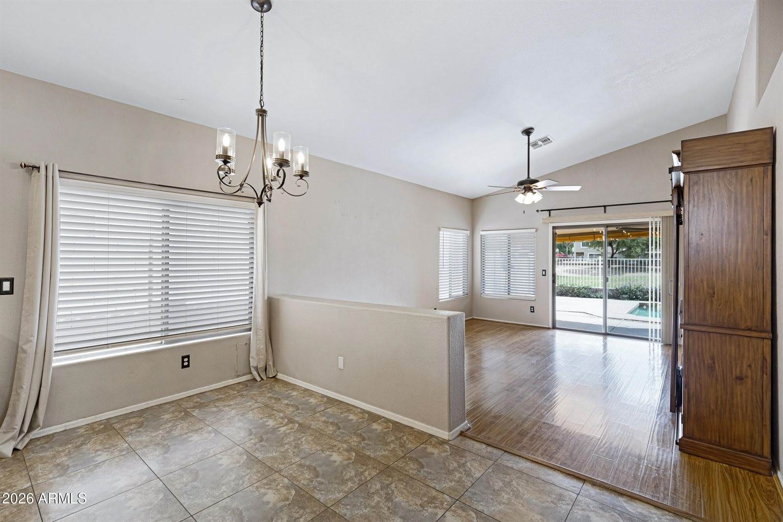 1511 East Black Diamond Drive, Gilbert, AZ 85296