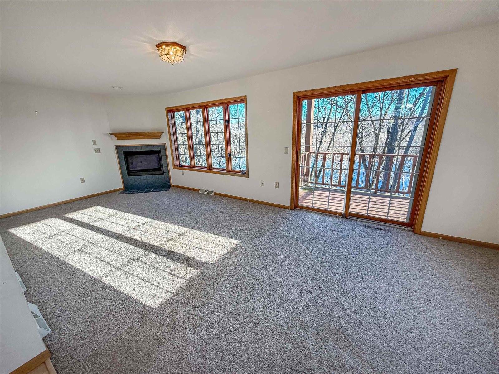 1066 Hillside, Lake Delton, WI 53965