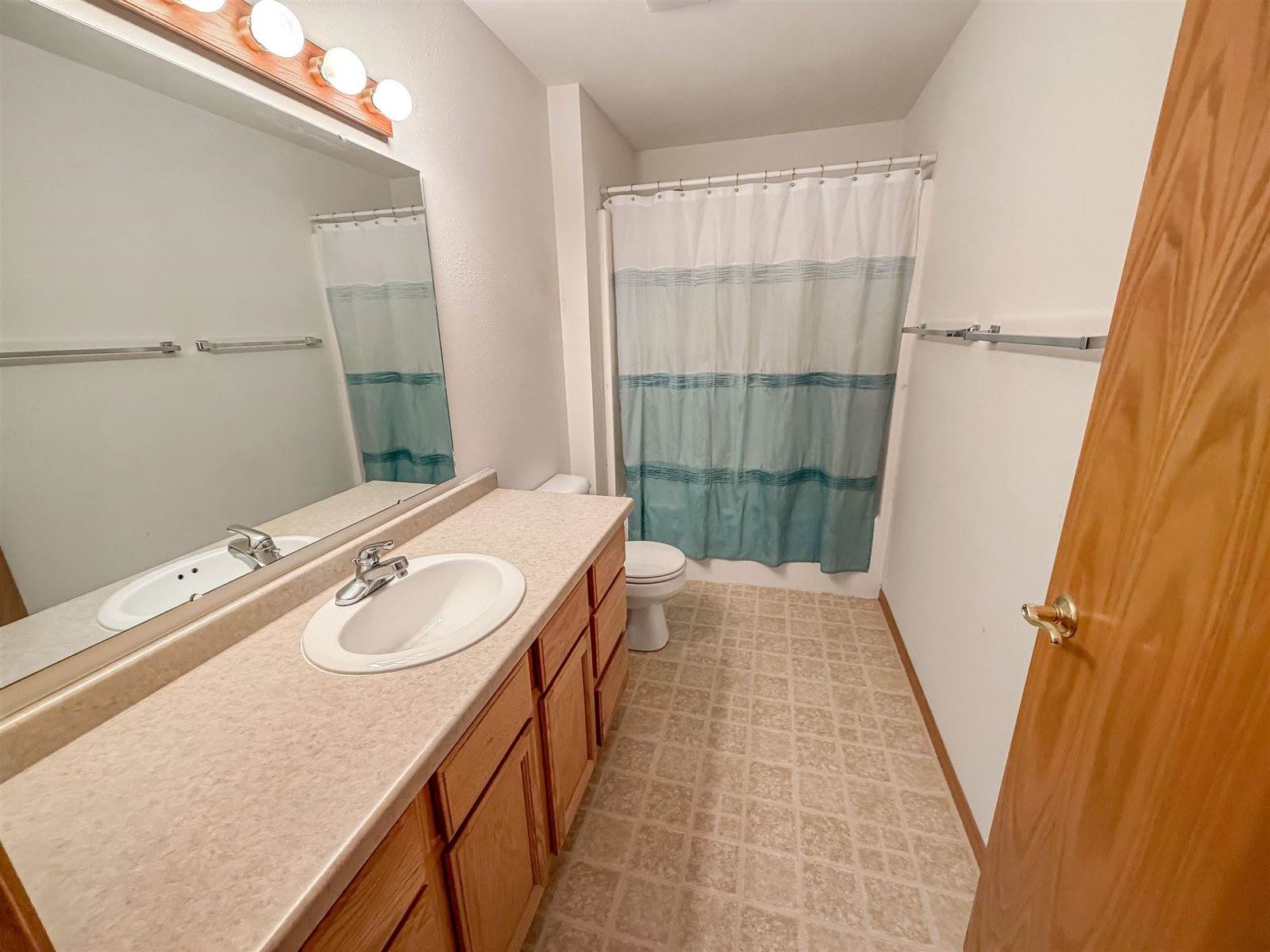 1066 Hillside, Lake Delton, WI 53965