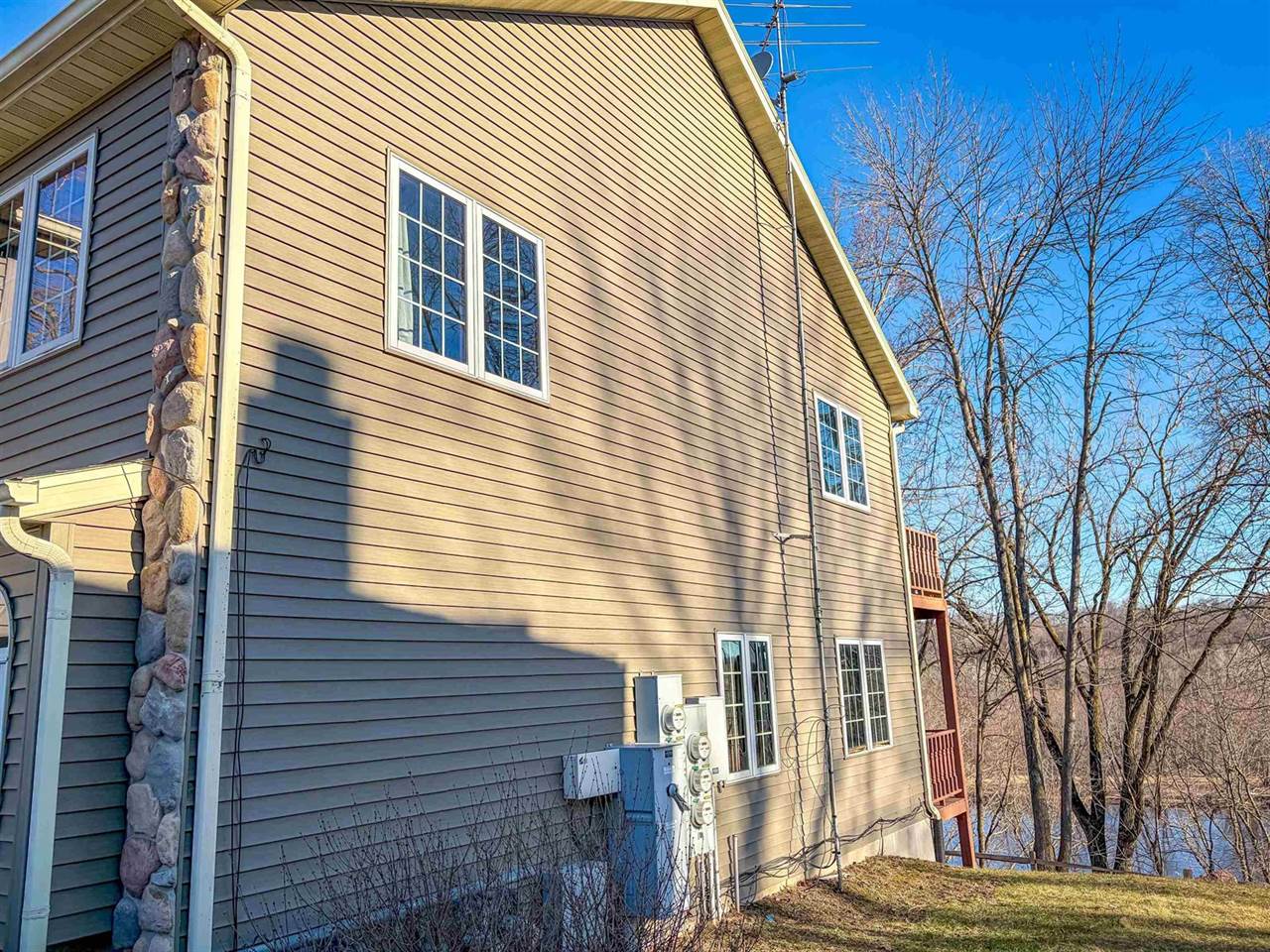 1066 Hillside, Lake Delton, WI 53965