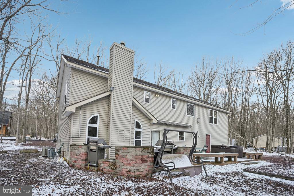 244 Tenawa Road, Albrightsville, PA 18210