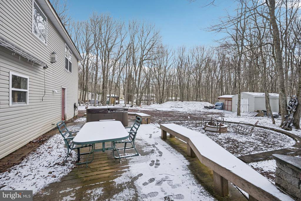 244 Tenawa Road, Albrightsville, PA 18210