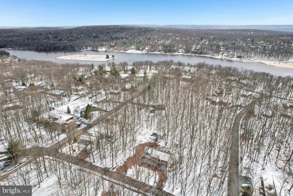 244 Tenawa Road, Albrightsville, PA 18210